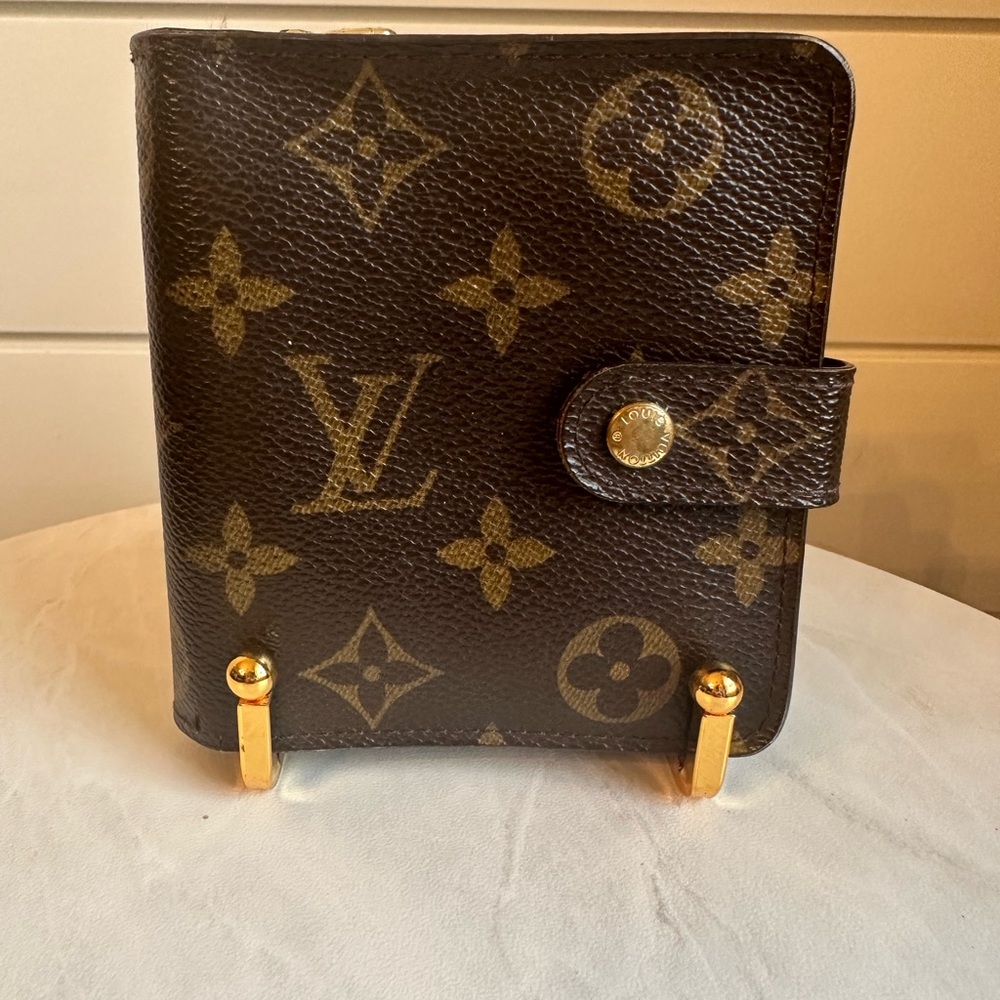 Louis Vuitton Compact Wallet